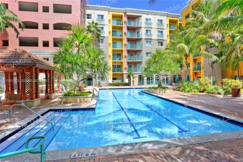 Condo in South Miami, Florida, 1 bedroom  № 2050877 - photo 19