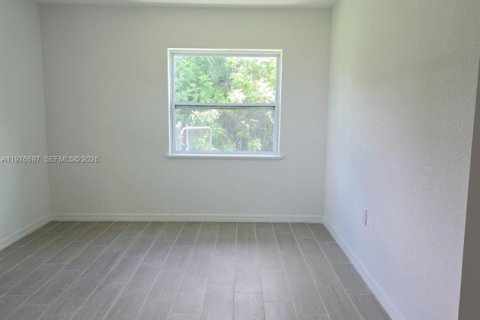 House in Fort Myers, Florida 3 bedrooms № 2041727 - photo 6