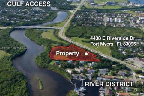 House in Fort Myers, Florida 3 bedrooms № 2041727 - photo 12