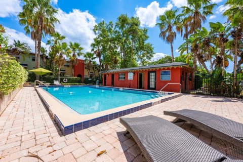 Condo in Orlando, Florida, 1 bedroom  № 1636699 - photo 13