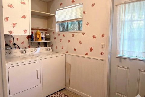 Casa en venta en Pembroke Pines, Florida, 2 dormitorios, 113.34 m2 № 2076168 - foto 12