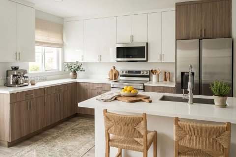 House in Miami, Florida 4 bedrooms, 118.82 sq.m. № 2008432 - photo 2