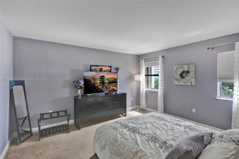 Купить кондоминиум в Холливуд, Флорида 2 спальни, 154.22м2, № 1932759 - фото 23