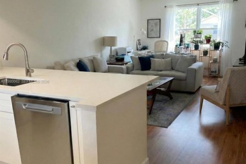 Купить кондоминиум в Холливуд, Флорида 1 комната, 65.96м2, № 2046369 - фото 4