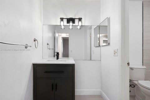 Condominio en venta en Miami, Florida, 2 dormitorios, 80.55 m2 № 1893196 - foto 19