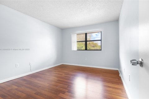 Condominio en venta en Miami, Florida, 2 dormitorios, 80.55 m2 № 1893196 - foto 14