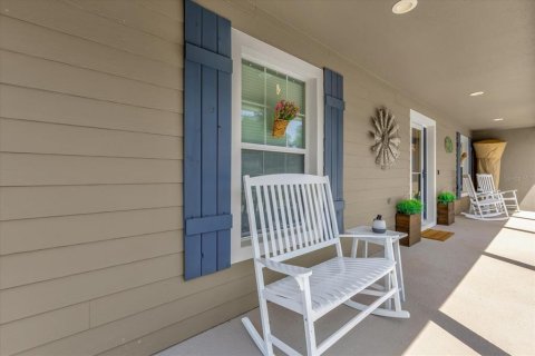 House in Lady Lake, Florida 3 bedrooms, 147.99 sq.m. № 1649749 - photo 4