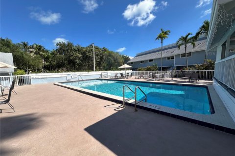 Touwnhouse à louer à Key Biscayne, Floride: 2 chambres, 81.29 m2 № 1955489 - photo 29