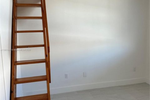 Touwnhouse à louer à Key Biscayne, Floride: 2 chambres, 81.29 m2 № 1955489 - photo 27