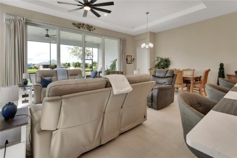 Villa ou maison à vendre à DeLand, Floride: 3 chambres, 202.34 m2 № 2353260 - photo 10