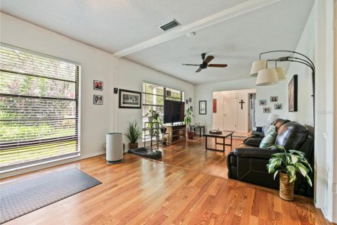 House in Winter Park, Florida 3 bedrooms, 165.83 sq.m. № 1833089 - photo 22