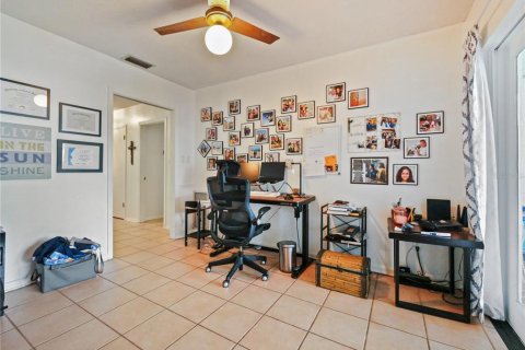 House in Winter Park, Florida 3 bedrooms, 165.83 sq.m. № 1833089 - photo 19