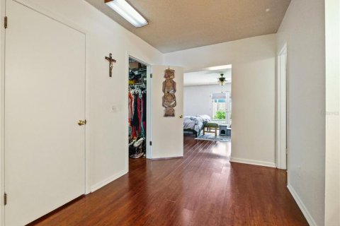 House in Winter Park, Florida 3 bedrooms, 165.83 sq.m. № 1833089 - photo 11