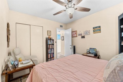 Condominio en venta en Clearwater, Florida, 2 dormitorios, 102.19 m2 № 2216476 - foto 16