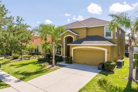 Villa ou maison à vendre à Kissimmee, Floride: 6 chambres, 267 m2 № 1798577 - photo 2