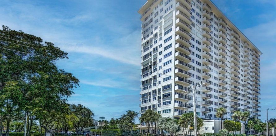 Condominio en Fort Lauderdale, Florida, 3 dormitorios № 1142514