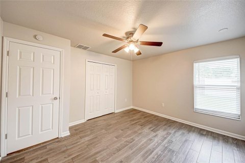 House in Kissimmee, Florida 4 bedrooms, 205.69 sq.m. № 1805335 - photo 26