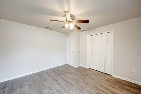House in Kissimmee, Florida 4 bedrooms, 205.69 sq.m. № 1805335 - photo 28