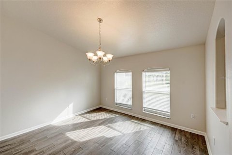 House in Kissimmee, Florida 4 bedrooms, 205.69 sq.m. № 1805335 - photo 5