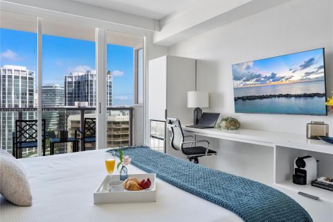 Condo in Miami, Florida, 1 bedroom  № 1797047 - photo 21