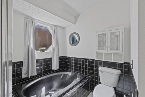 Villa ou maison à vendre à Holiday, Floride: 3 chambres, 134.34 m2 № 1810152 - photo 14