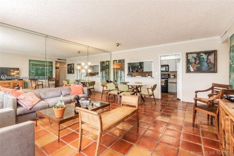 Condo in Miami, Florida, 1 bedroom  № 1995330