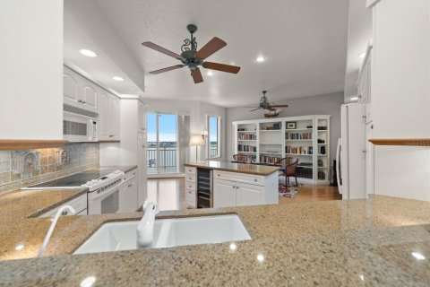 Copropriété à vendre à Clearwater, Floride: 3 chambres, 212.56 m2 № 2418700 - photo 25