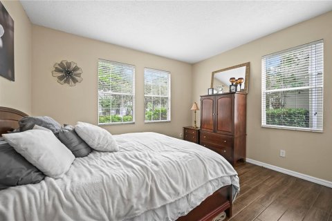 House in Orlando, Florida 5 bedrooms, 336.12 sq.m. № 1562461 - photo 8