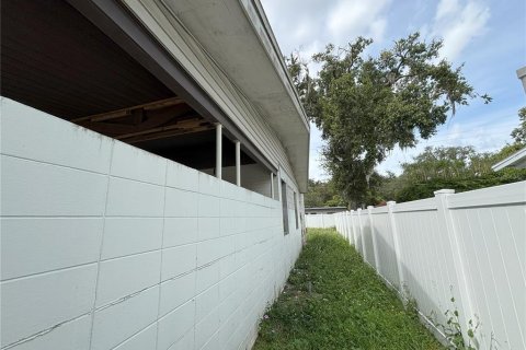 Casa en venta en Orlando, Florida, 3 dormitorios, 107.12 m2 № 1904667 - foto 2
