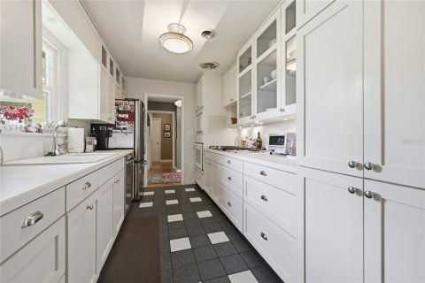 Casa en venta en Gainesville, Florida, 4 dormitorios, 235.6 m2 № 2231984 - foto 19
