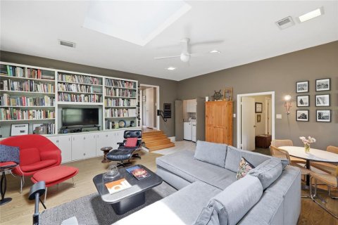 Casa en venta en Gainesville, Florida, 4 dormitorios, 235.6 m2 № 2231984 - foto 30