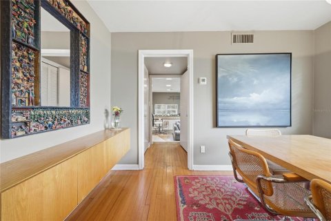 Casa en venta en Gainesville, Florida, 4 dormitorios, 235.6 m2 № 2231984 - foto 26