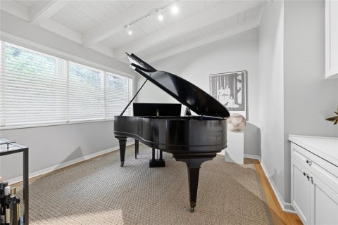 Casa en venta en Gainesville, Florida, 4 dormitorios, 235.6 m2 № 2231984 - foto 14