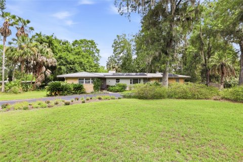 Casa en venta en Gainesville, Florida, 4 dormitorios, 235.6 m2 № 2231984 - foto 2