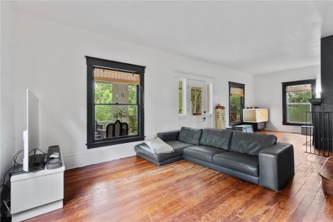 Casa en venta en Lake Helen, Florida, 3 dormitorios, 214.79 m2 № 1822932 - foto 7