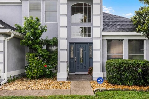 House in Orlando, Florida 4 bedrooms, 206.43 sq.m. № 1690609 - photo 2
