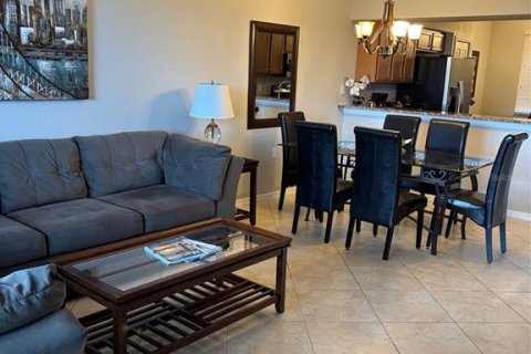 Condominio en alquiler en Bradenton, Florida, 2 dormitorios, 104.14 m2 № 1798560 - foto 4