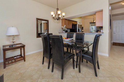 Condominio en alquiler en Bradenton, Florida, 2 dormitorios, 104.14 m2 № 1798560 - foto 11