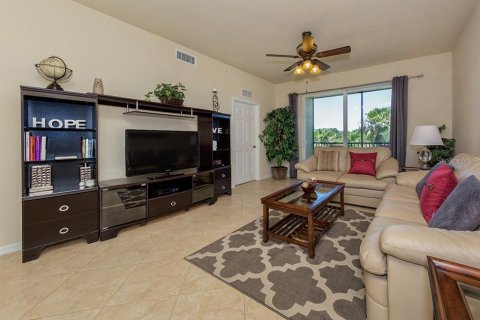 Condominio en alquiler en Bradenton, Florida, 2 dormitorios, 104.14 m2 № 1798560 - foto 6