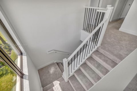 Casa en venta en Boca Raton, Florida, 4 dormitorios, 304.91 m2 № 1975799 - foto 27