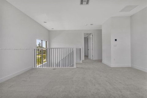 Casa en venta en Boca Raton, Florida, 4 dormitorios, 304.91 m2 № 1975799 - foto 29