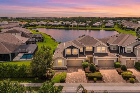 Touwnhouse à vendre à Lakewood Ranch, Floride: 2 chambres, 164.9 m2 № 2329298 - photo 16