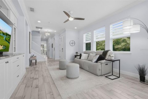 Touwnhouse à vendre à Lakewood Ranch, Floride: 2 chambres, 164.9 m2 № 2329298 - photo 24