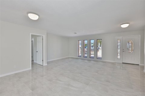 Casa en venta en Apollo Beach, Florida, 3 dormitorios, 160.07 m2 № 2110652 - foto 18