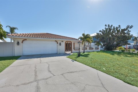 Casa en venta en Apollo Beach, Florida, 3 dormitorios, 160.07 m2 № 2110652 - foto 3