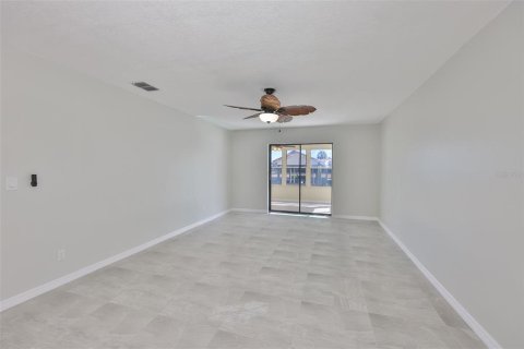 Casa en venta en Apollo Beach, Florida, 3 dormitorios, 160.07 m2 № 2110652 - foto 24
