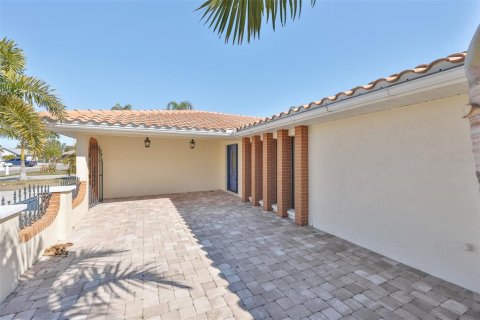Casa en venta en Apollo Beach, Florida, 3 dormitorios, 160.07 m2 № 2110652 - foto 11
