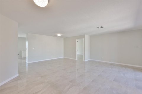 Casa en venta en Apollo Beach, Florida, 3 dormitorios, 160.07 m2 № 2110652 - foto 13