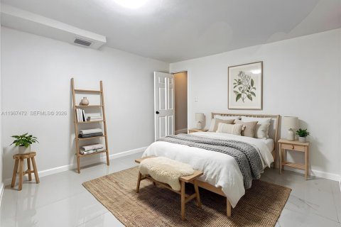 Villa ou maison à louer à Miami, Floride: 3 chambres, 84.54 m2 № 2029679 - photo 5