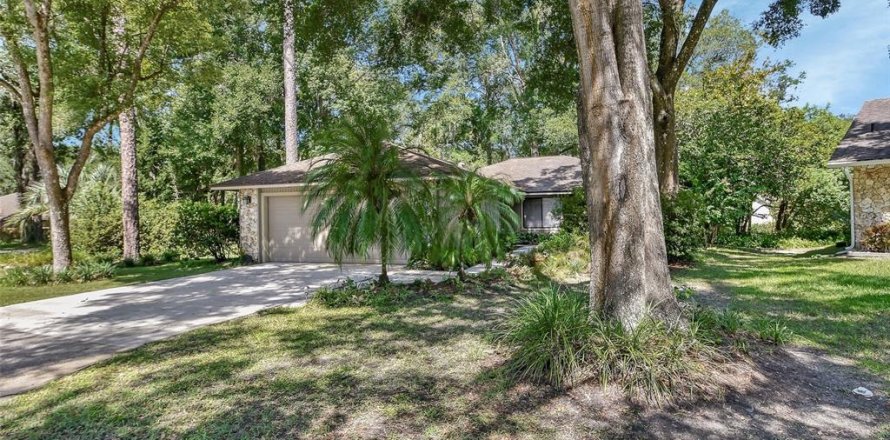 Villa ou maison à DeLand, Floride 3 chambres, 138.15 m2 № 1876680
